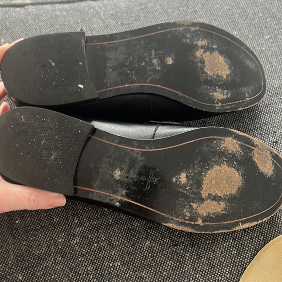 Pour la Victoire-  black loafers.  Size 7.5 - Picture 7 of 7